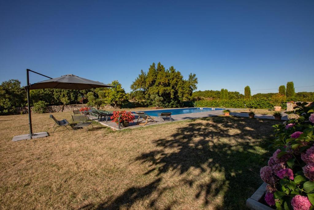 Bed and Breakfast Domaine De Laplan Cezan Екстер'єр фото